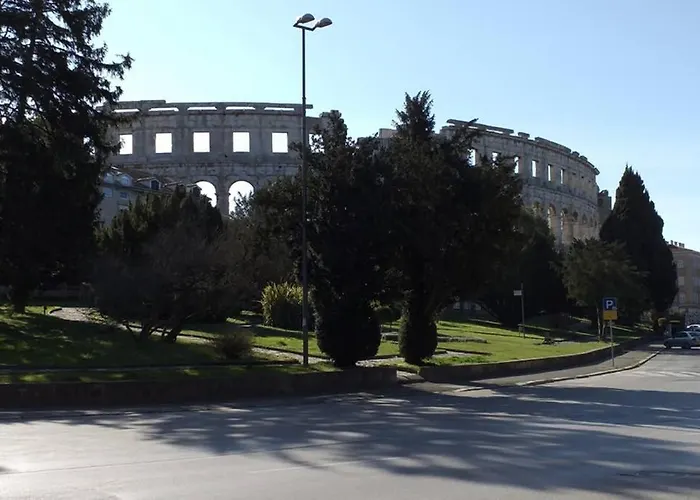 Arenastreet Next To The Amphitheater * Pula